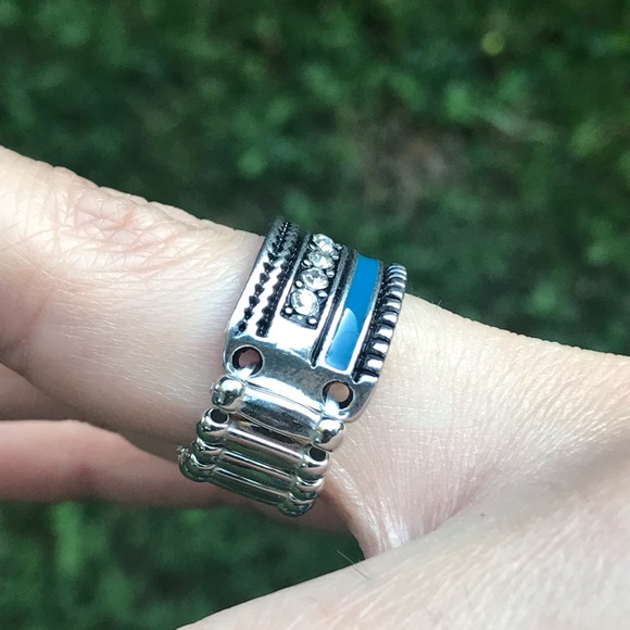 Ring! Blue, silver, sparkly stones :) - Picture 3 of 4